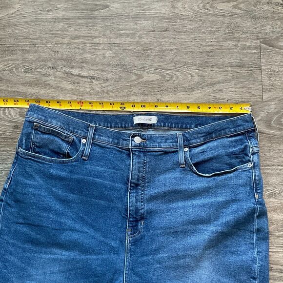 Madewell‎ The Momjean Comfort Stretch Edition Distressed Blue Denim Size 36 - Picture 7 of 8